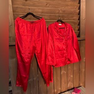 Private Expressions Red  2 Piece Satin Pajamas Set Lounge Size XL
